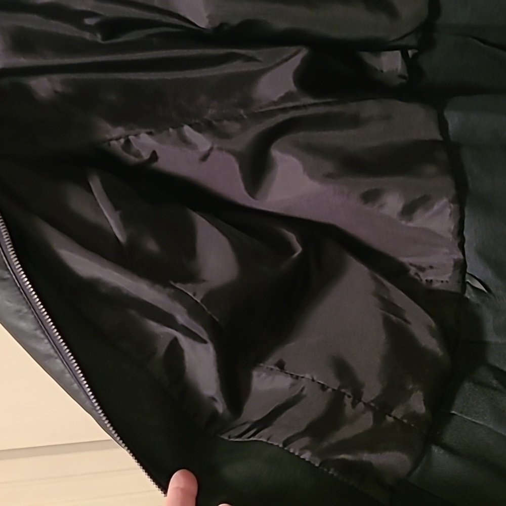 Jacket - Picture 3 of 4